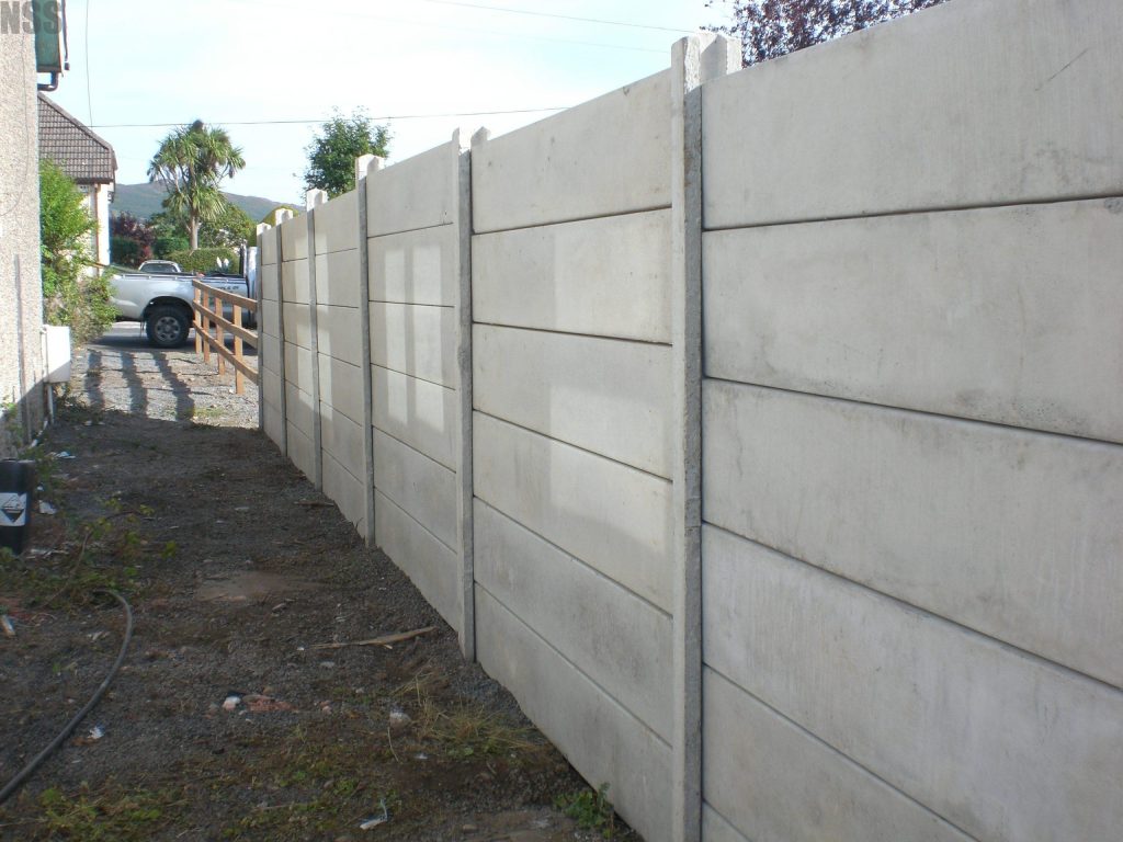 pagar panel beton di kendal