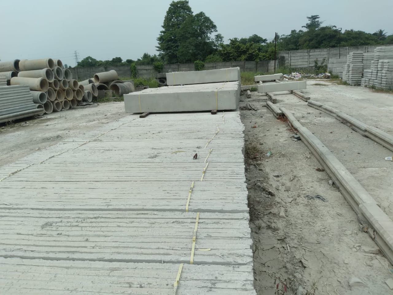 pagar panel beton